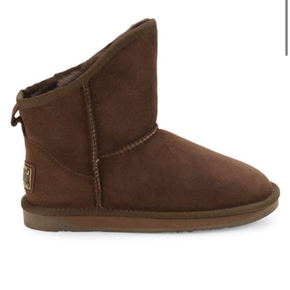 Cosy Xtra Sheepskin & Suede Short Snow Boots